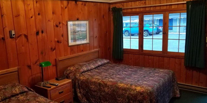 Bayview Motel (Wishing Well Motel) - From Web Listing (newer photo)